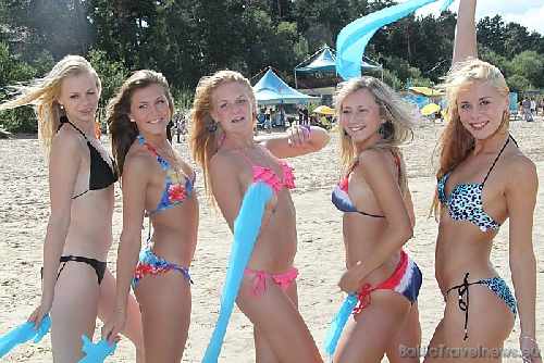 ragazze in bikini